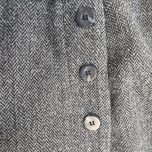 1990s Vintage Blue Gray Wool Blend Herringbone Front Button Wrap Skirt Size 10P - Picture 5 of 10